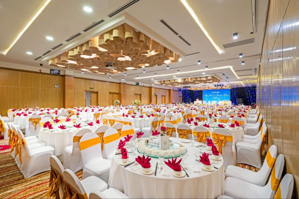 Đặt tiệc cưới 