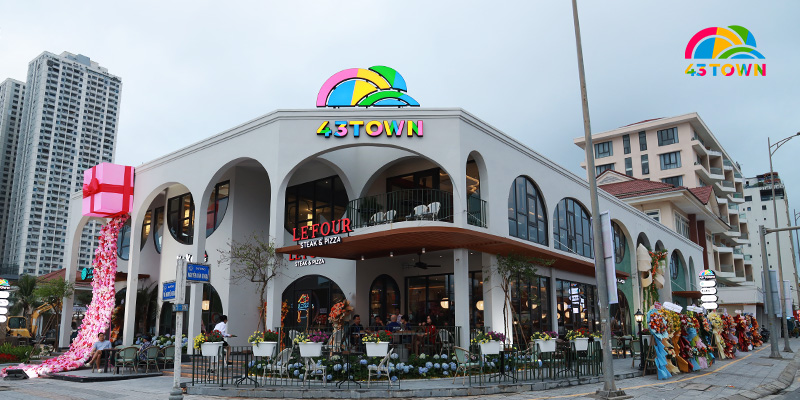 Địa điểm check in gần Royal Lotus Hotel Đa Nang